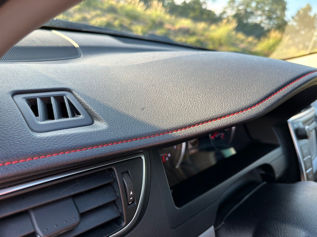 2017 Toyota Camry Image 27