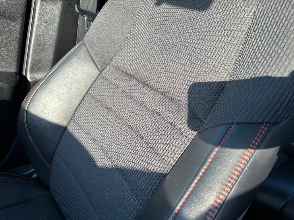 2017 Toyota Camry Image 29