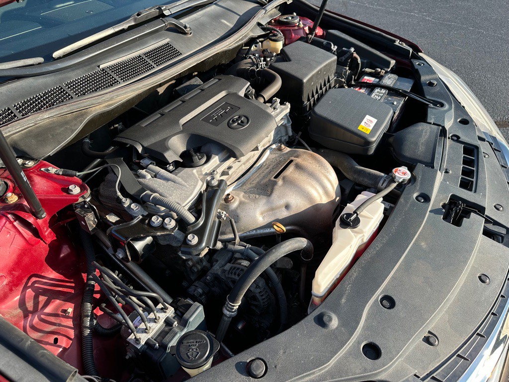 2017 Toyota Camry Image 31