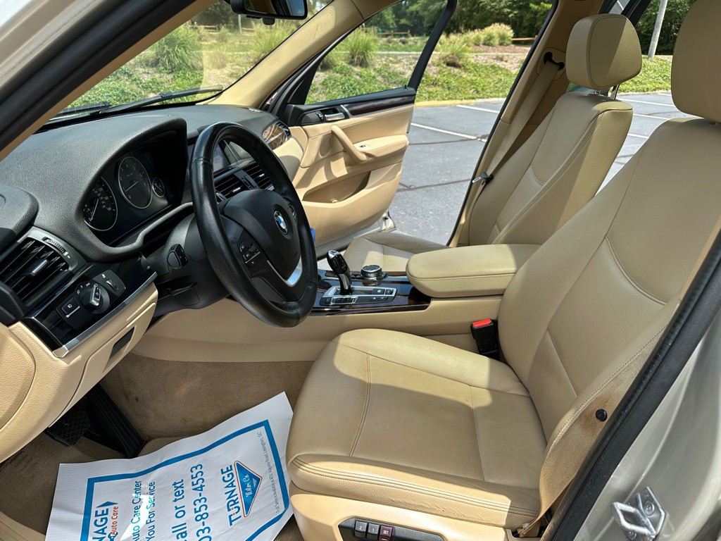 2015 BMW X3 Image 17