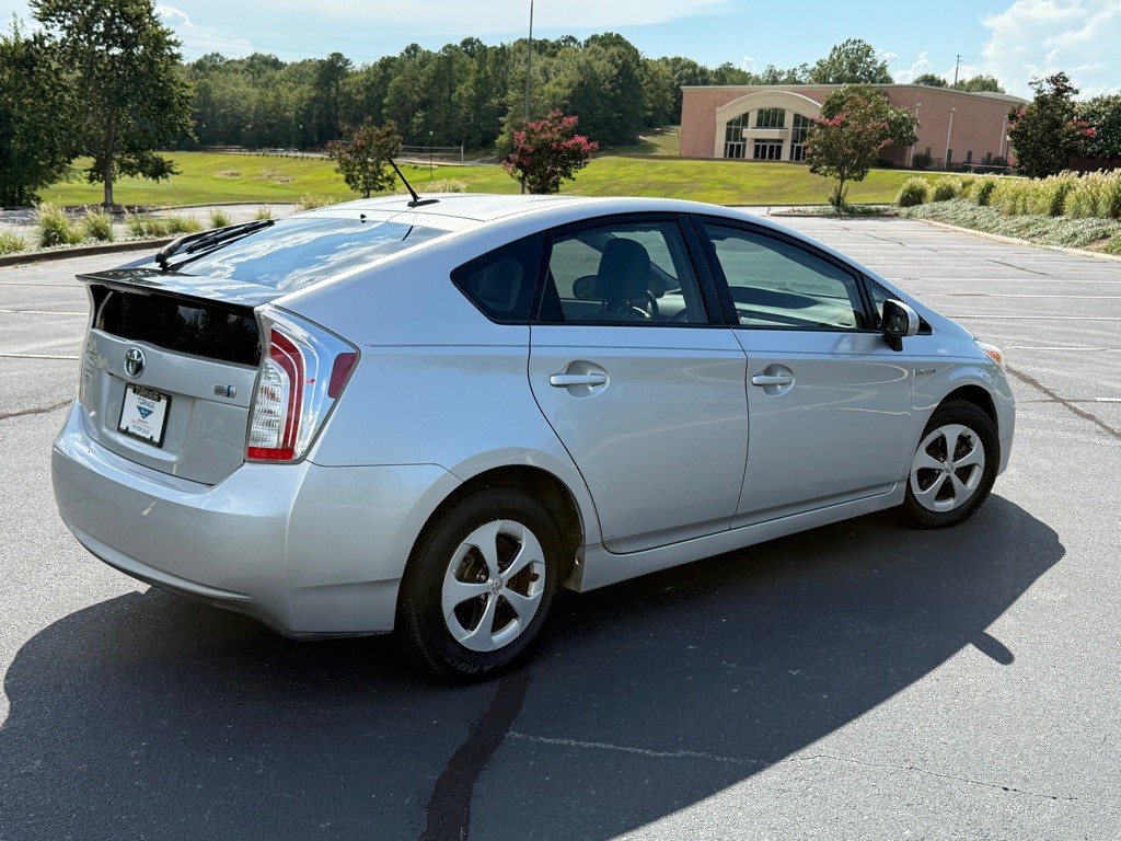 2015 Toyota Prius Image 6