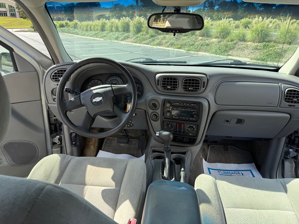 2005 Chevrolet Trailblazer Image 12
