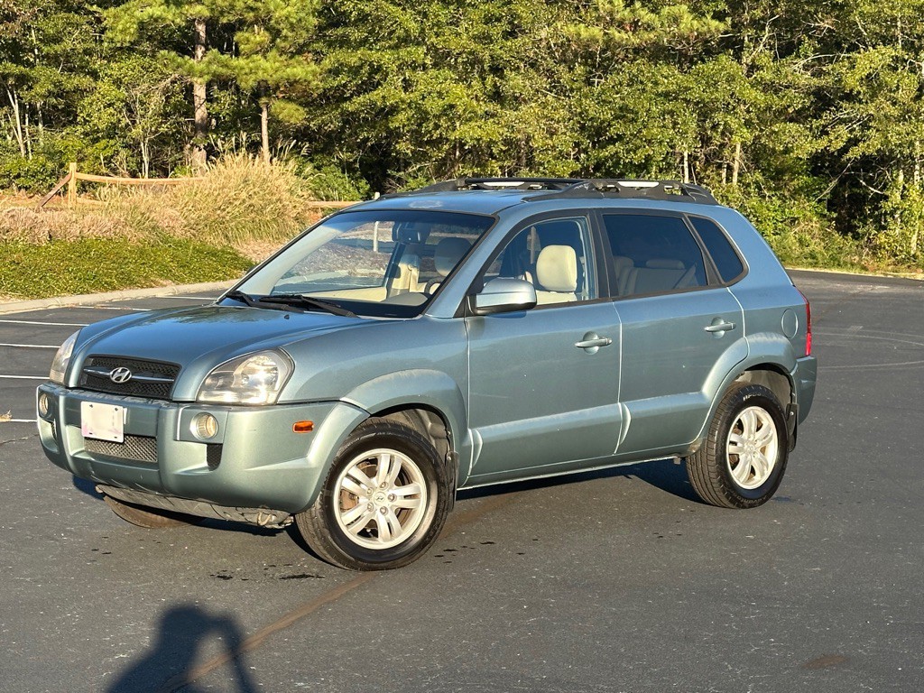 2008 Hyundai Tucson Image 2