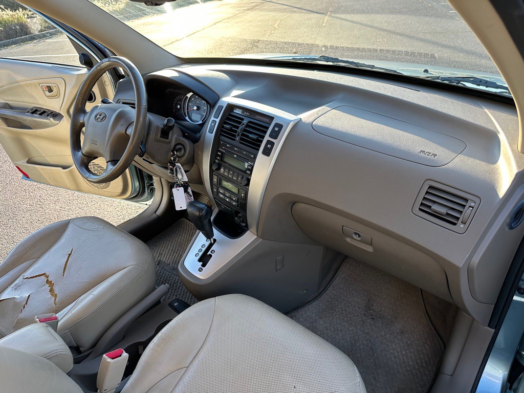 2008 Hyundai Tucson Image 14