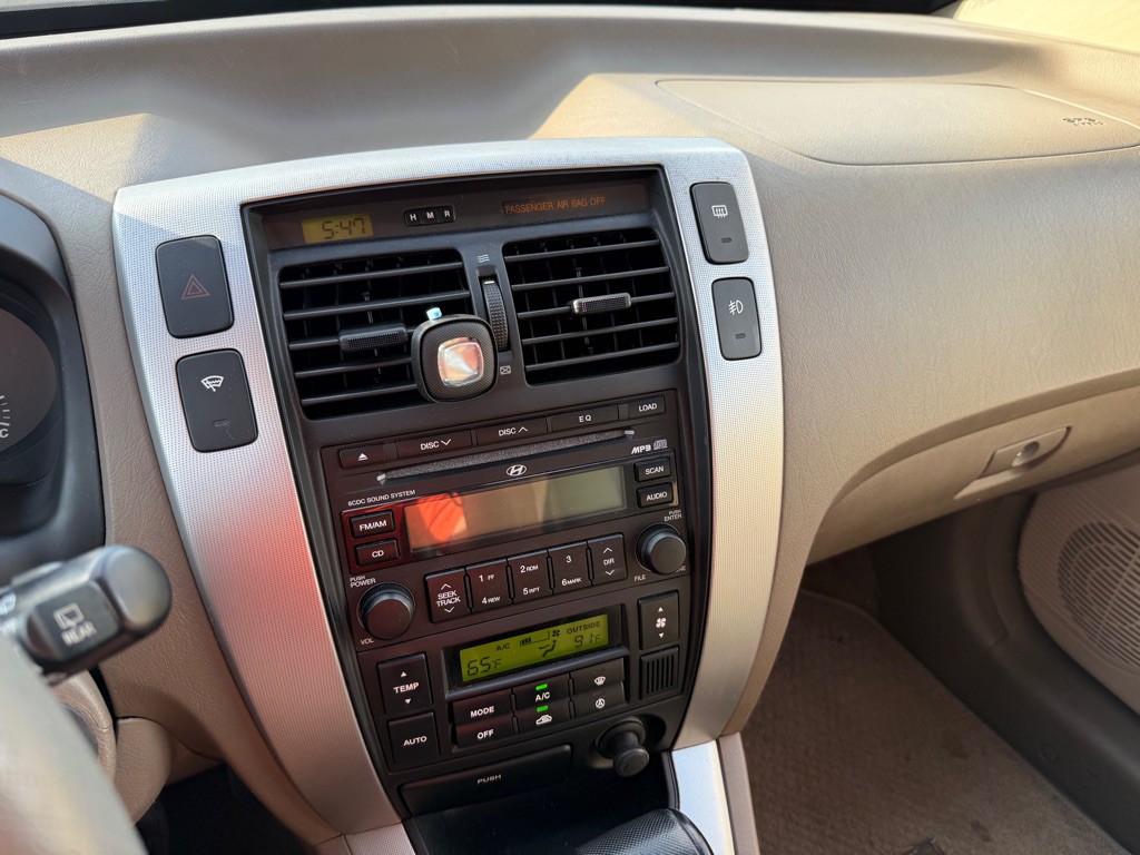 2008 Hyundai Tucson Image 20