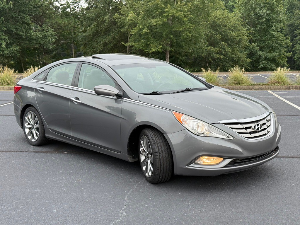 2011 Hyundai Sonata Image 5