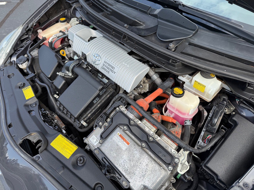 2011 Toyota Prius Image 28