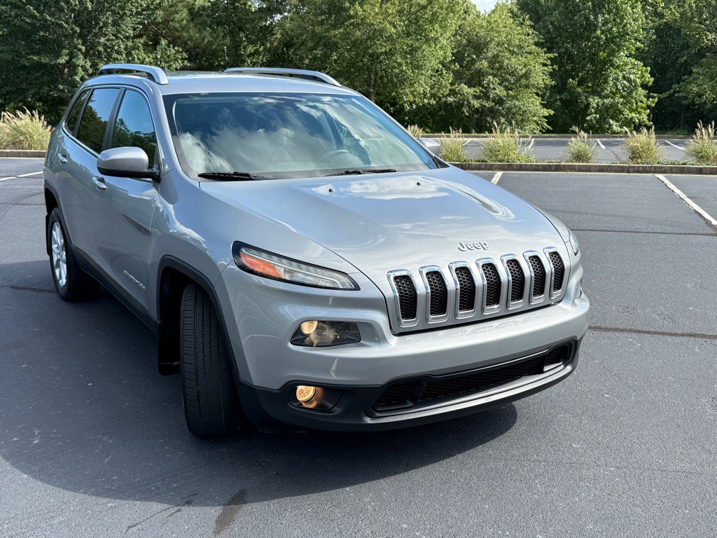 2016 Jeep Cherokee Image 4