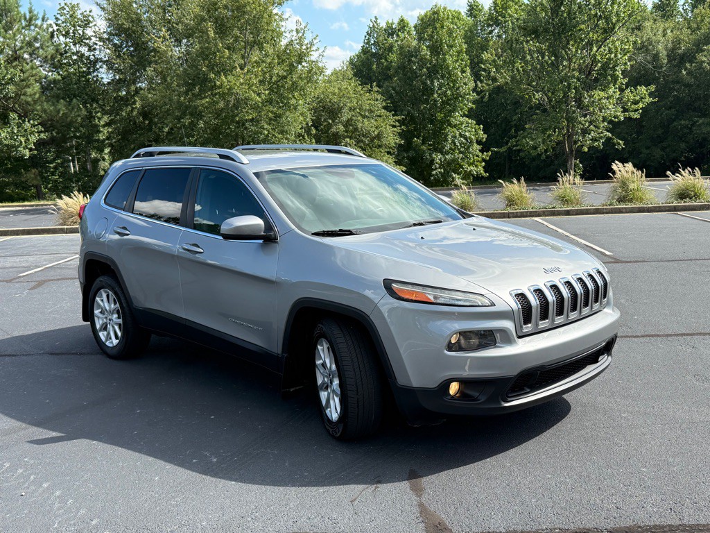 2016 Jeep Cherokee Image 5