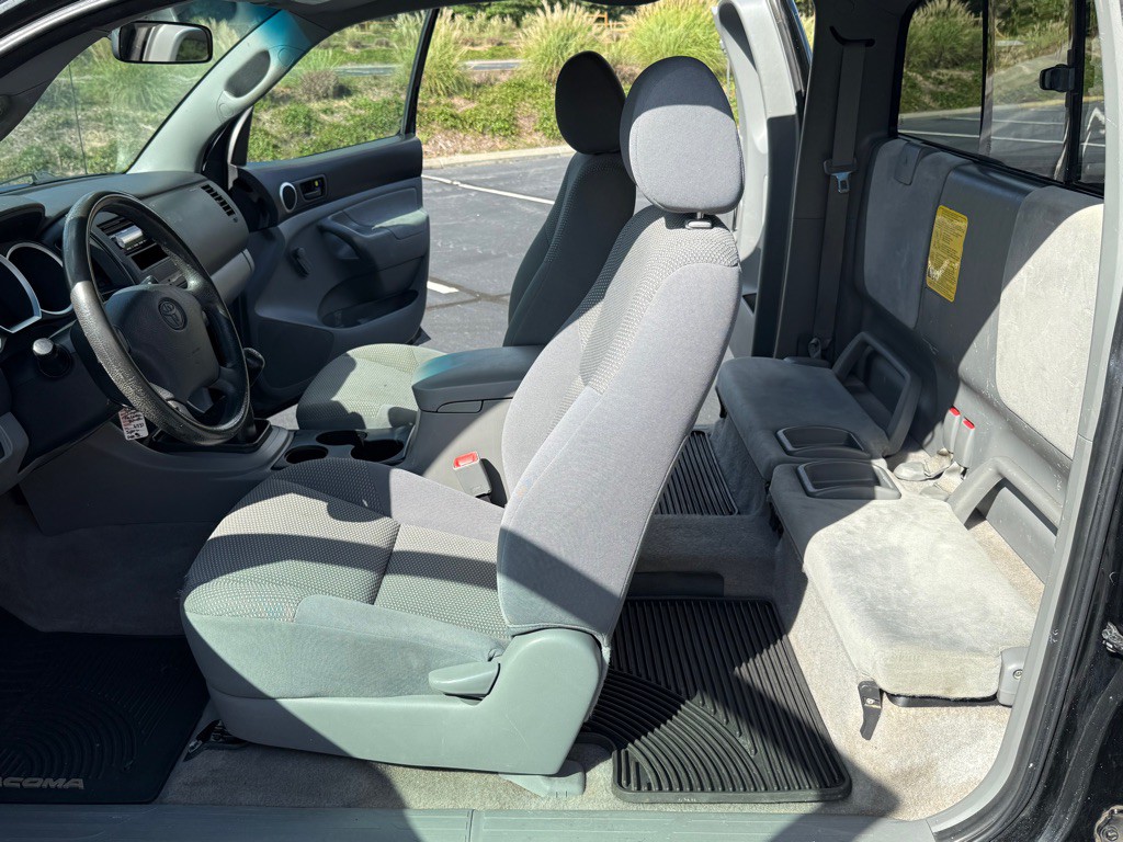 2008 Toyota Tacoma Image 13
