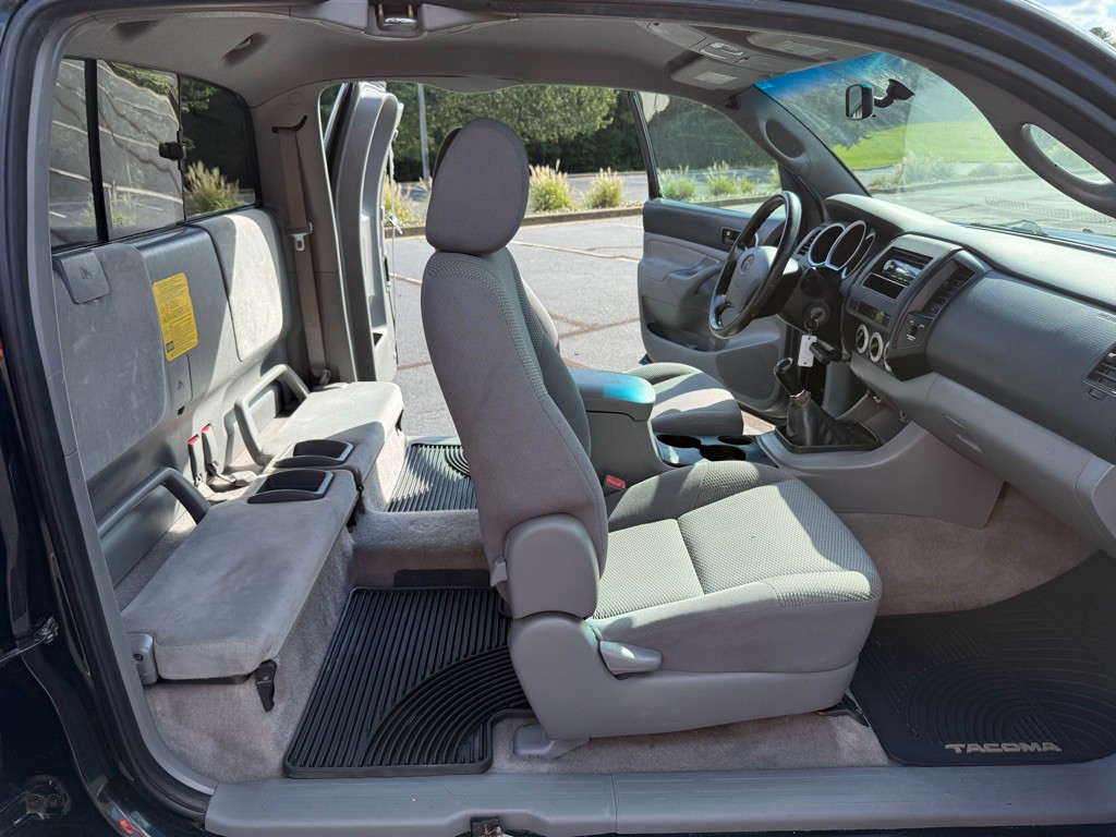 2008 Toyota Tacoma Image 17