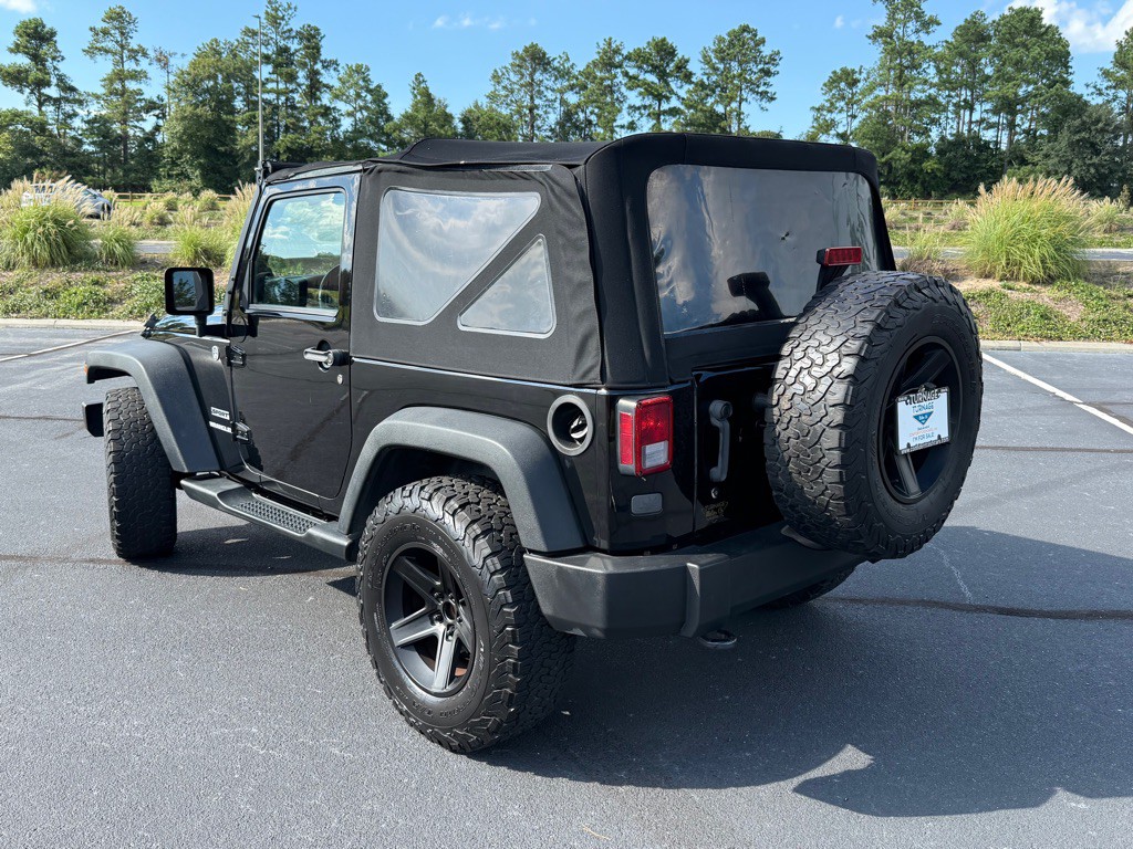 2013 Jeep Wrangler Image 11