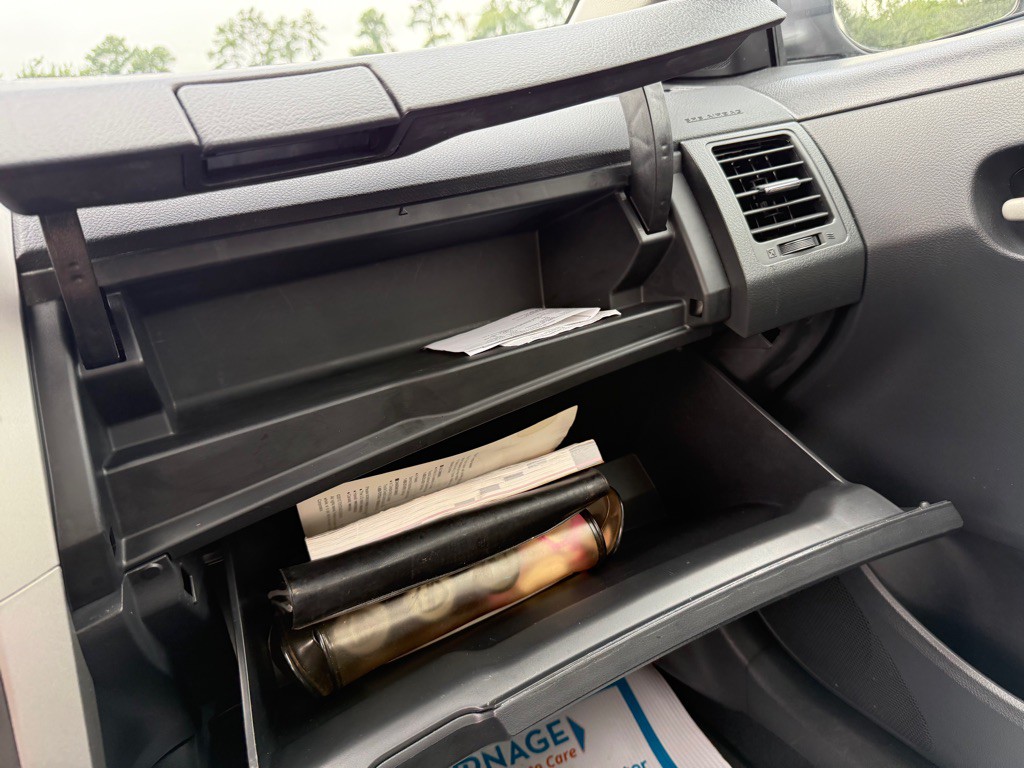 2012 Toyota Corolla Image 20