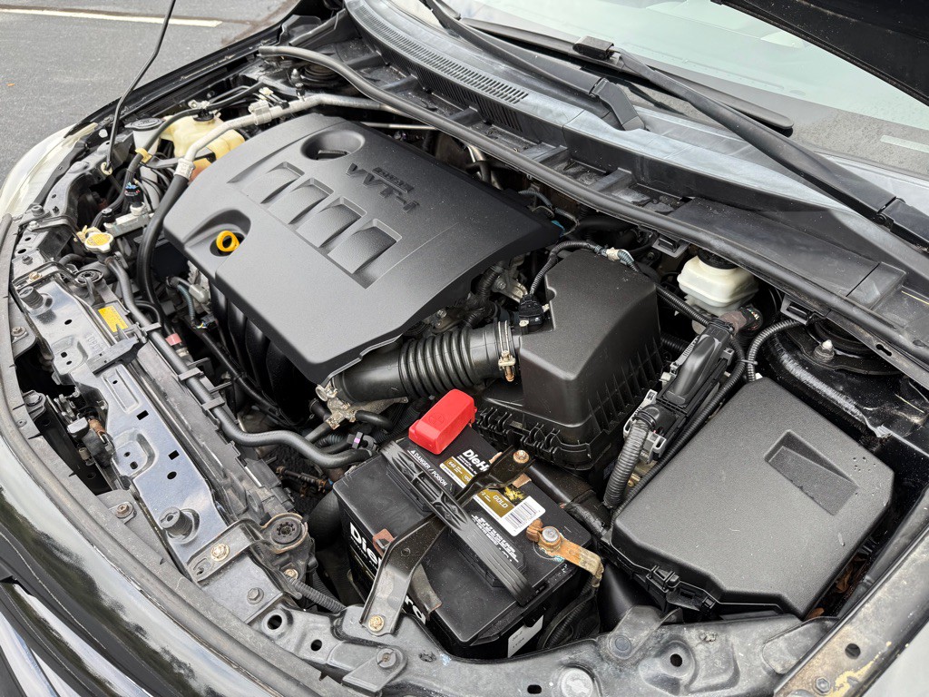 2012 Toyota Corolla Image 24