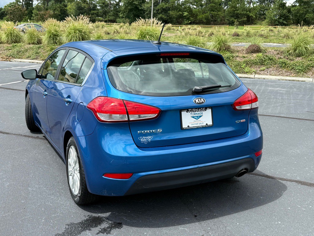 2015 Kia Forte Image 8