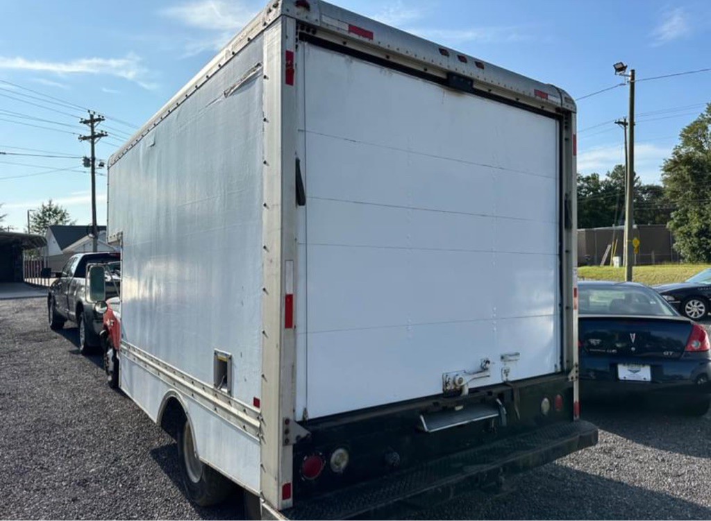 1996 Ford F-350 Image 5