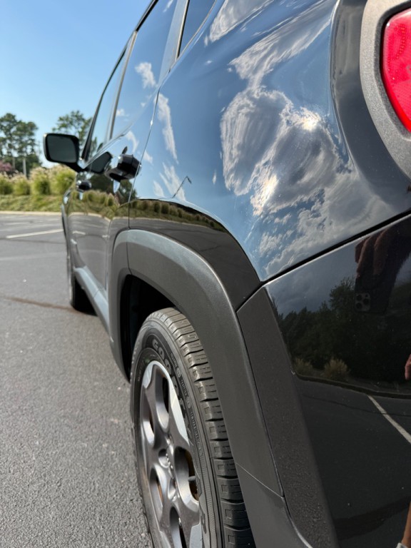 2015 Jeep Renegade Image 31