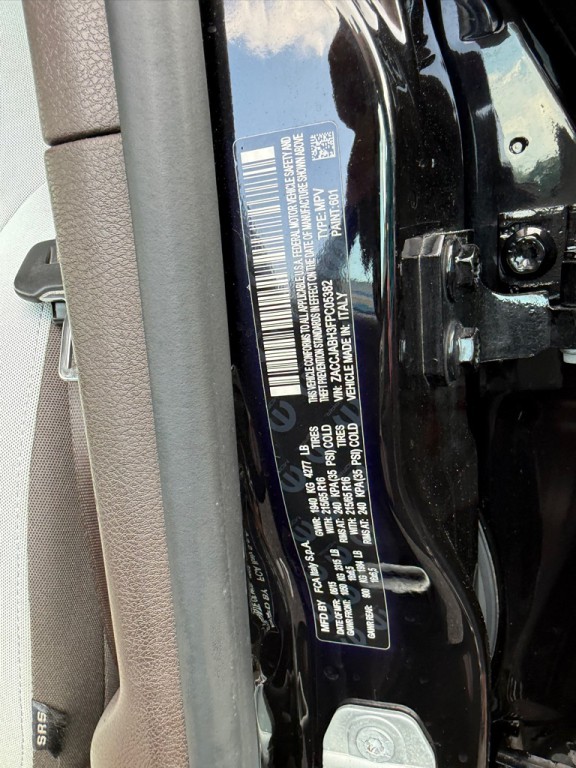 2015 Jeep Renegade Image 35