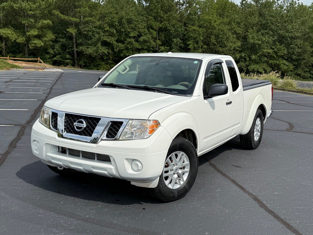 2017 Nissan Frontier Image 1