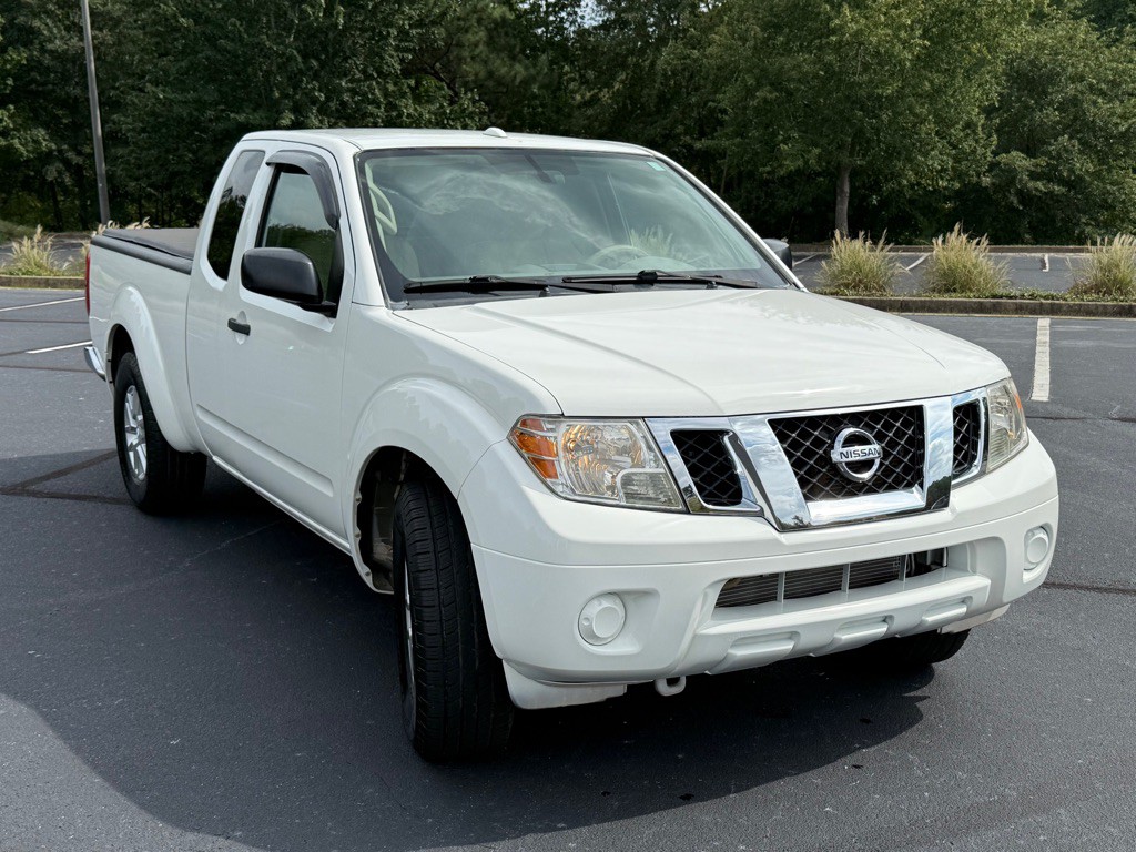 2017 Nissan Frontier Image 4