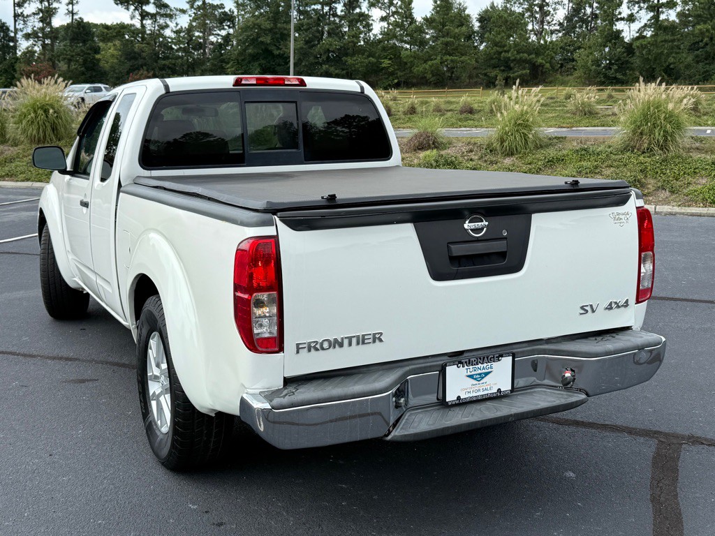 2017 Nissan Frontier Image 8