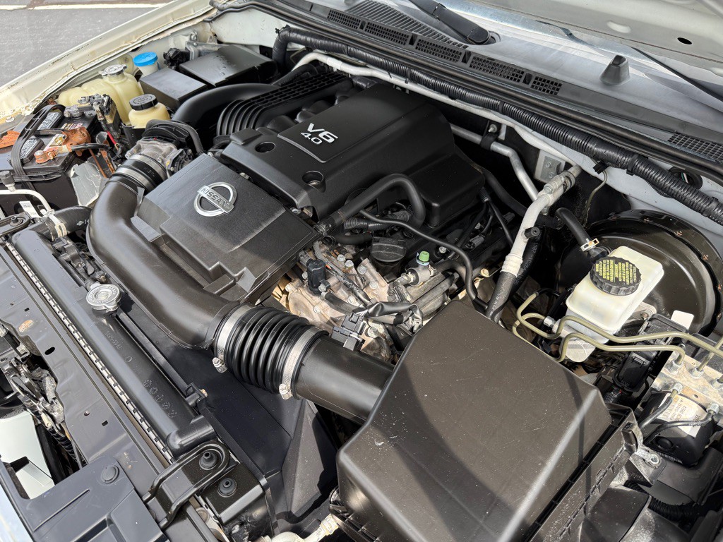 2017 Nissan Frontier Image 21