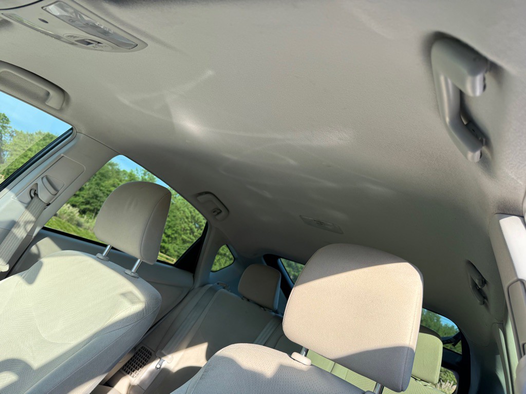 2015 Toyota Prius Image 24