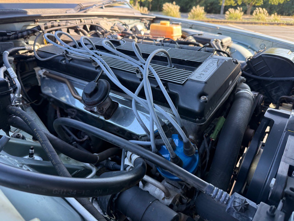 1994 Jaguar XJ Image 60