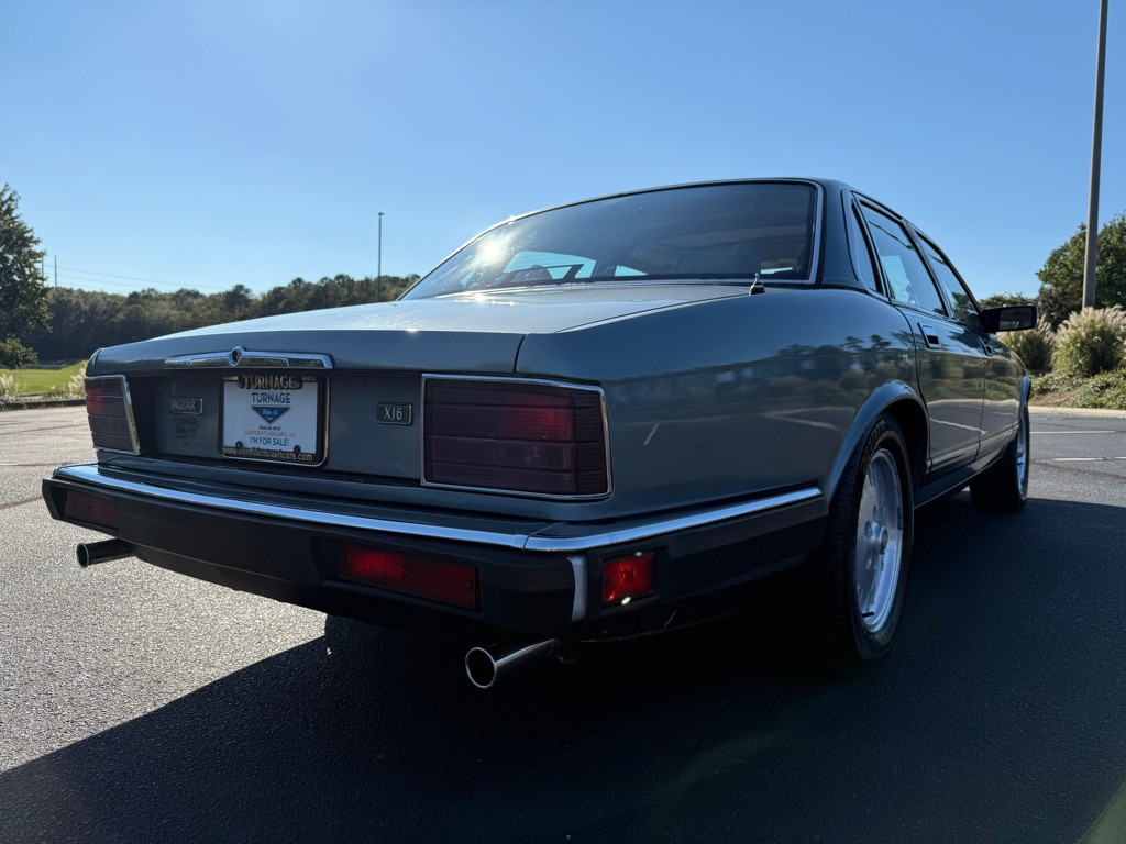 1994 Jaguar XJ Image 21