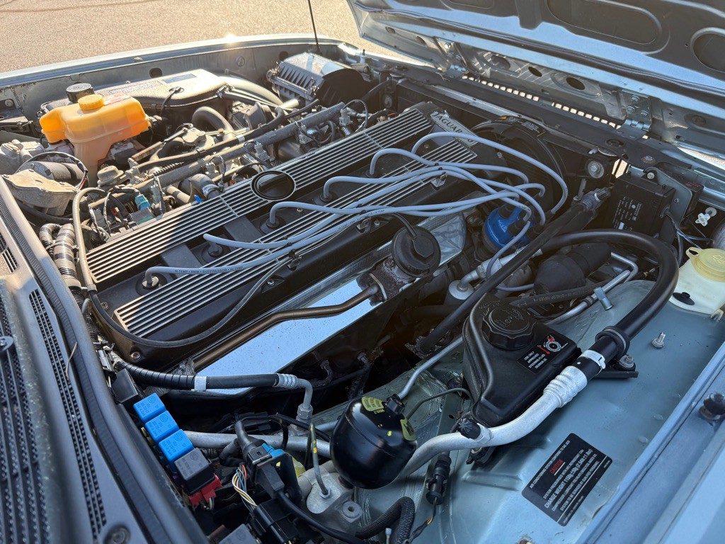 1994 Jaguar XJ Image 58