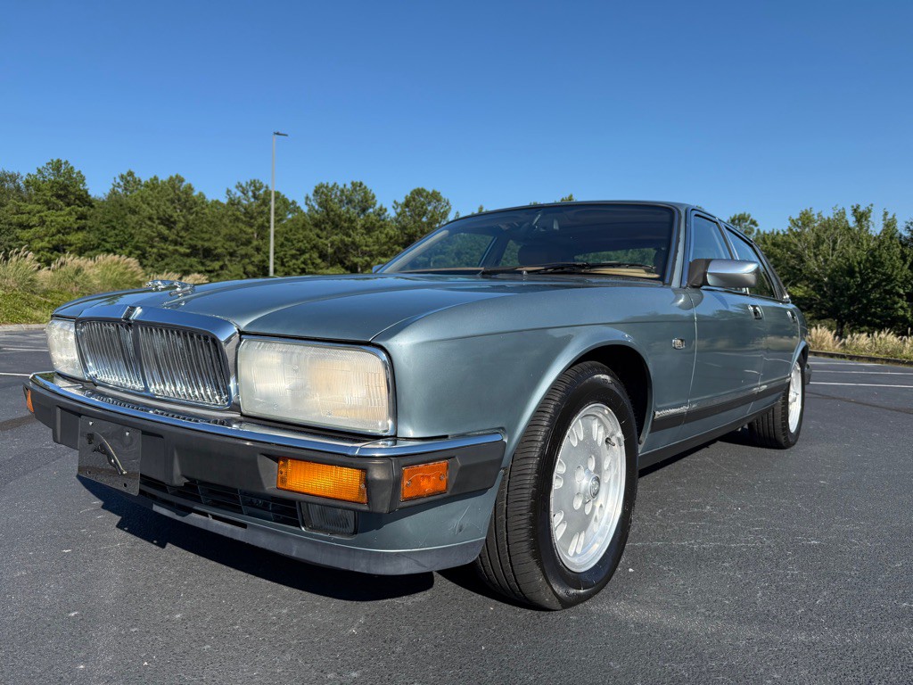 1994 Jaguar XJ Image 20