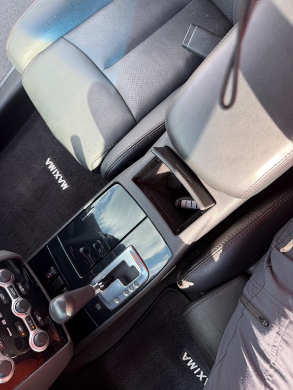 2010 Nissan Maxima Image 22