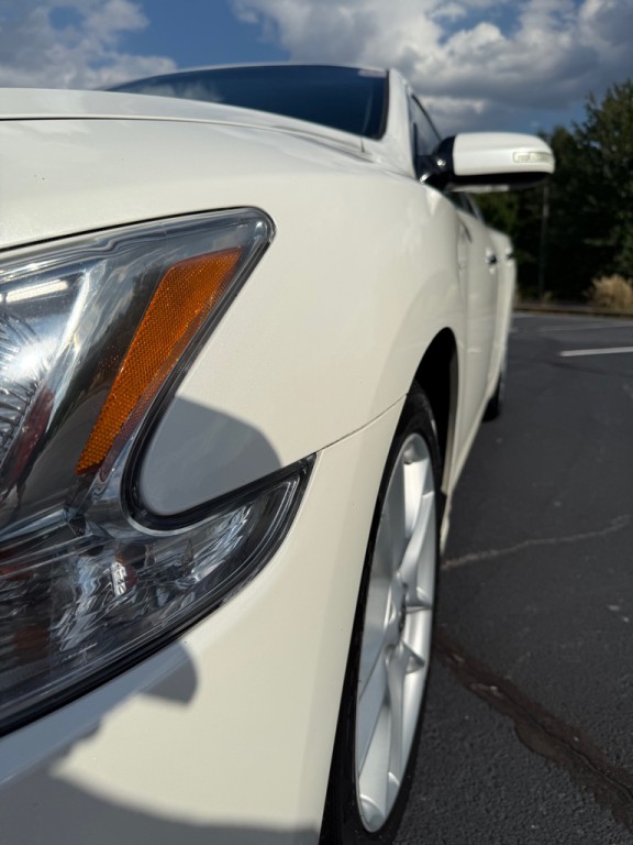 2010 Nissan Maxima Image 31