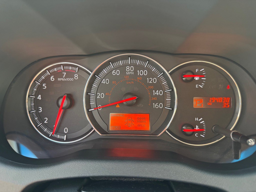 2010 Nissan Maxima Image 18