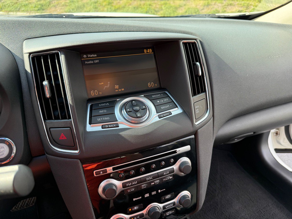 2010 Nissan Maxima Image 19