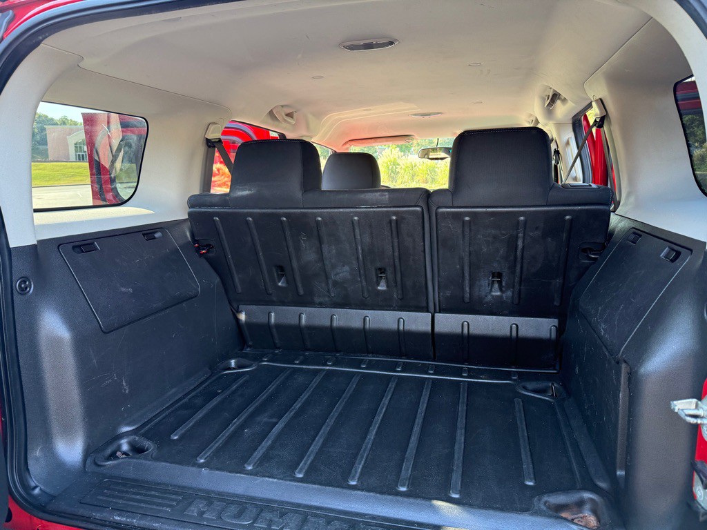 2008 HUMMER H3 Image 17