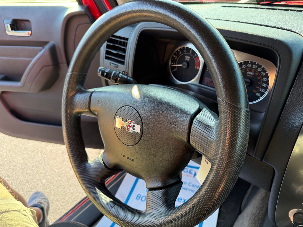 2008 HUMMER H3 Image 23