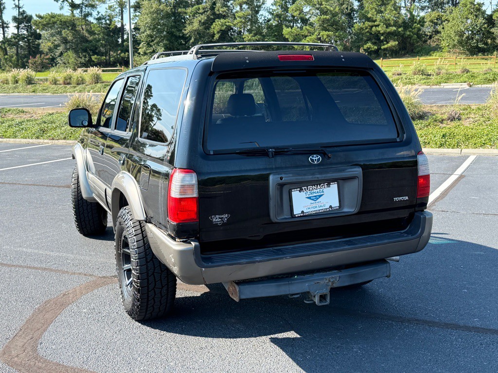 2000 Toyota 4Runner Image 8