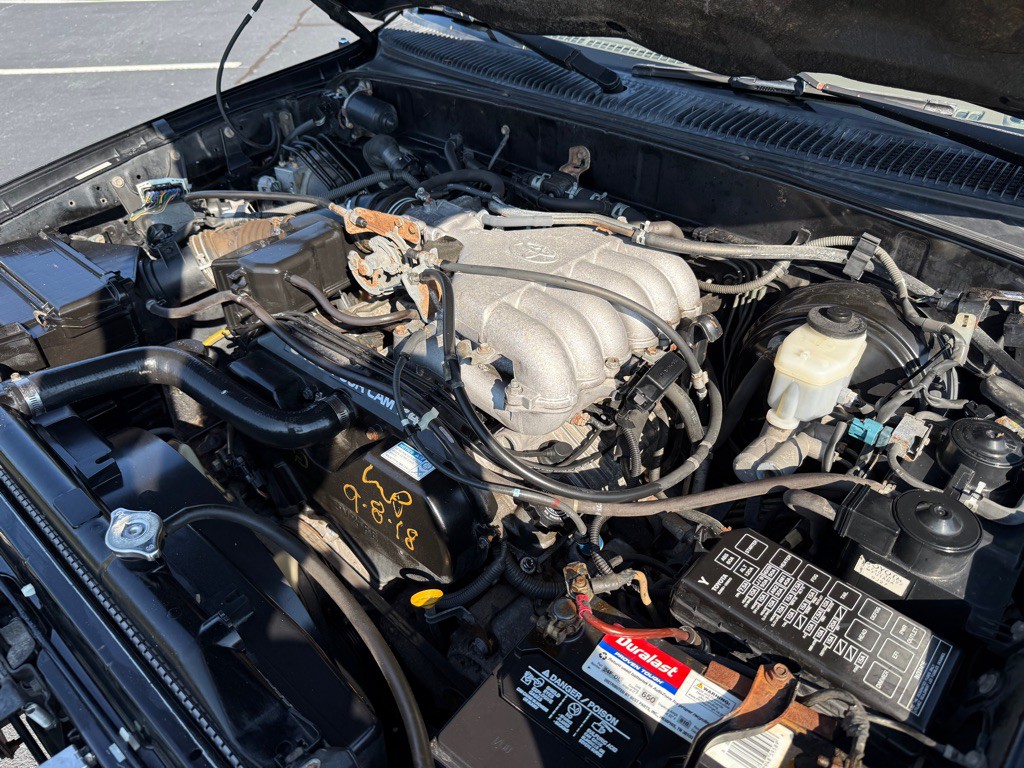 2000 Toyota 4Runner Image 24