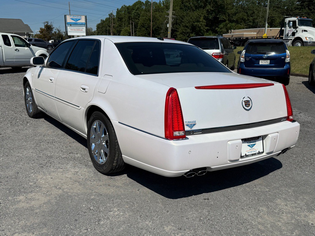 2006 Cadillac DTS Image 5