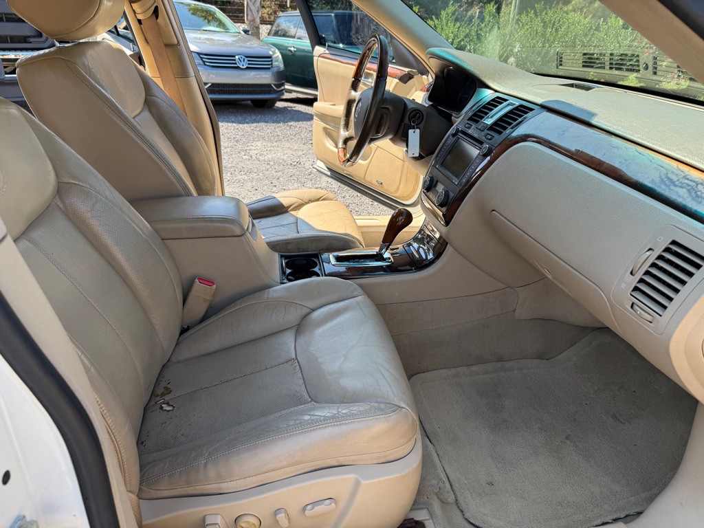 2006 Cadillac DTS Image 11