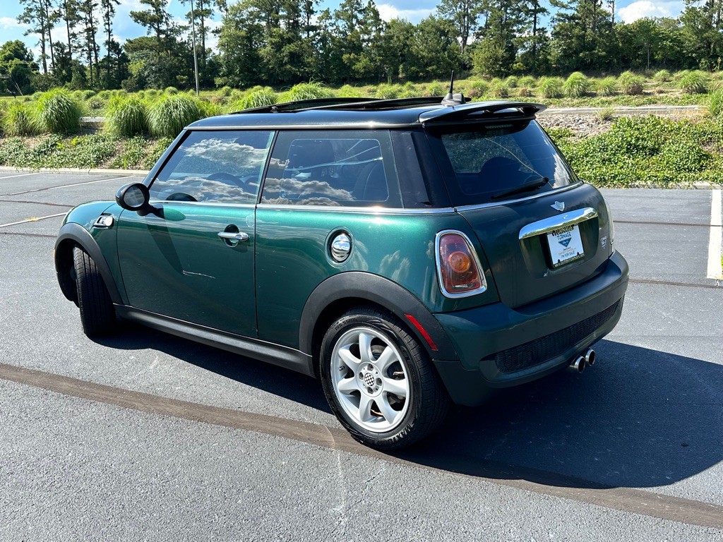 2009 MINI Cooper Image 9