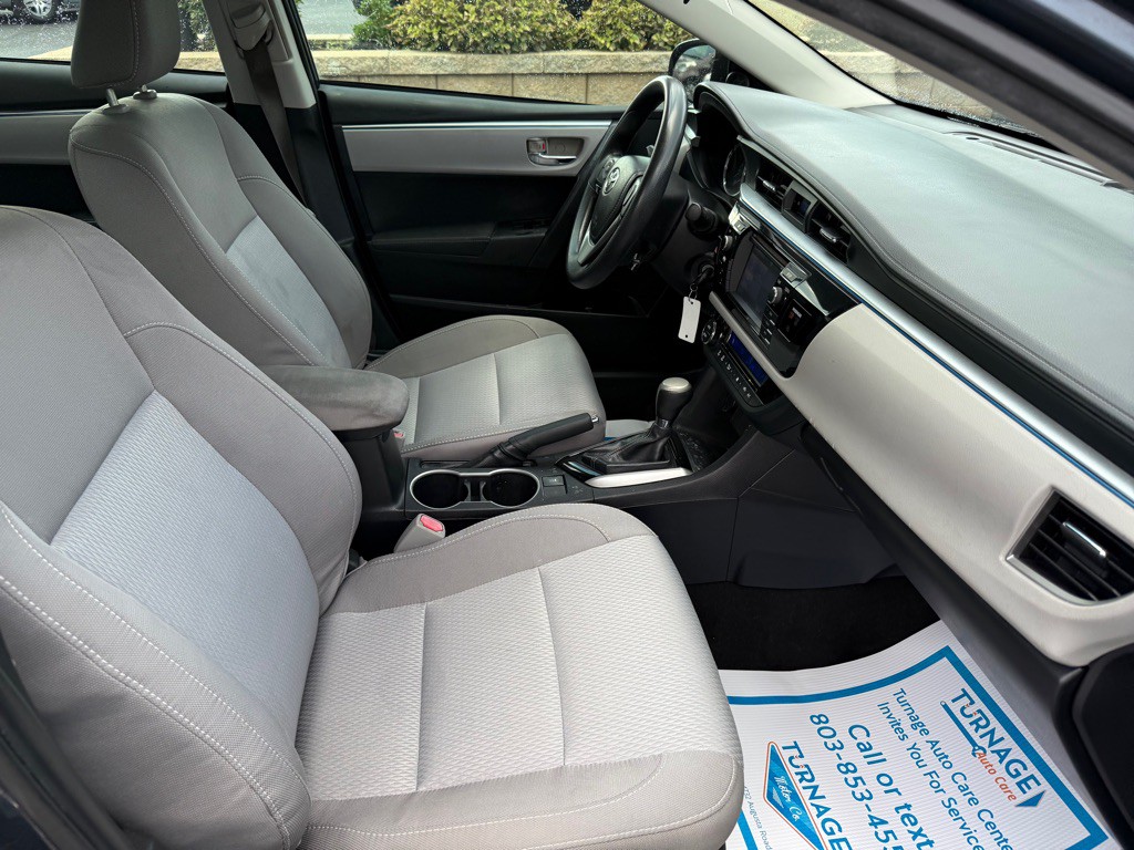 2016 Toyota Corolla Image 20