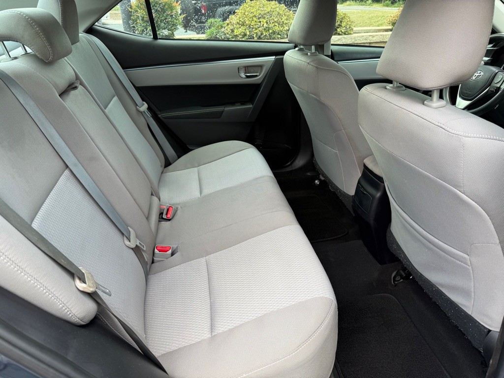 2016 Toyota Corolla Image 22