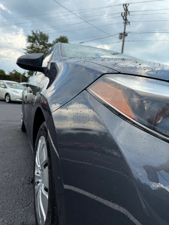 2016 Toyota Corolla Image 26