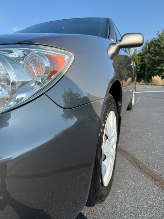 2005 Toyota Camry Image 28