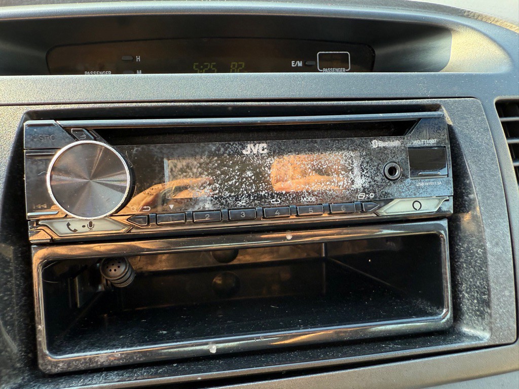 2005 Toyota Camry Image 34