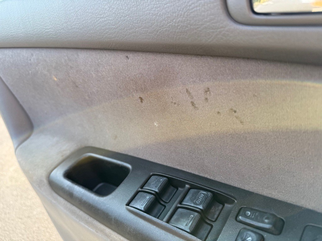 2005 Toyota Camry Image 37