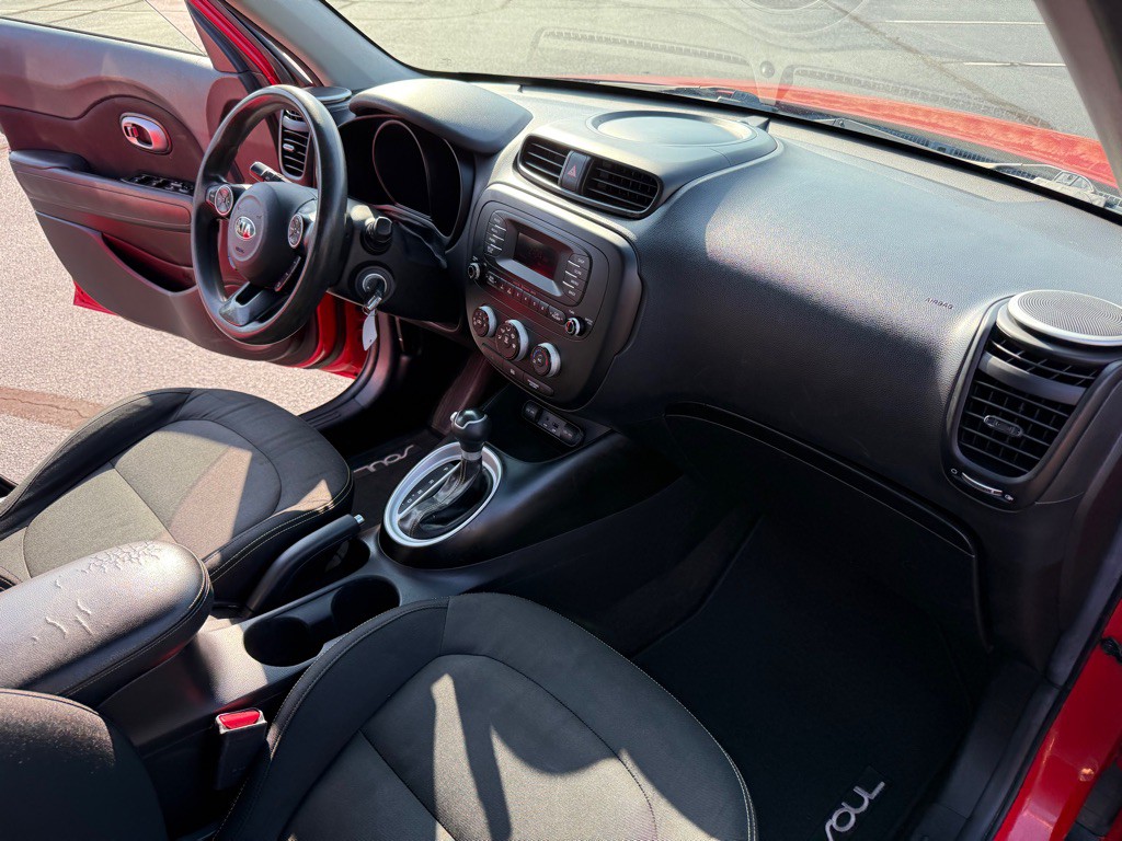 2015 Kia Soul Image 14