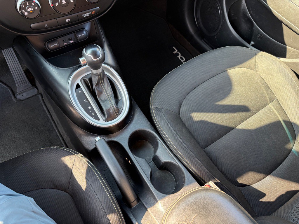 2015 Kia Soul Image 22